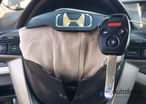 2011 Honda Accord 2.4 Se z USA, uszkodzony, nr VIN 1HGCP2F65BA010280